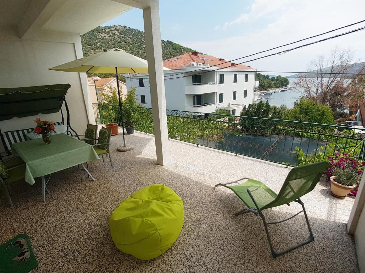 Apartments By The Sea Marina, Trogir - 14191 Zewnętrze zdjęcie